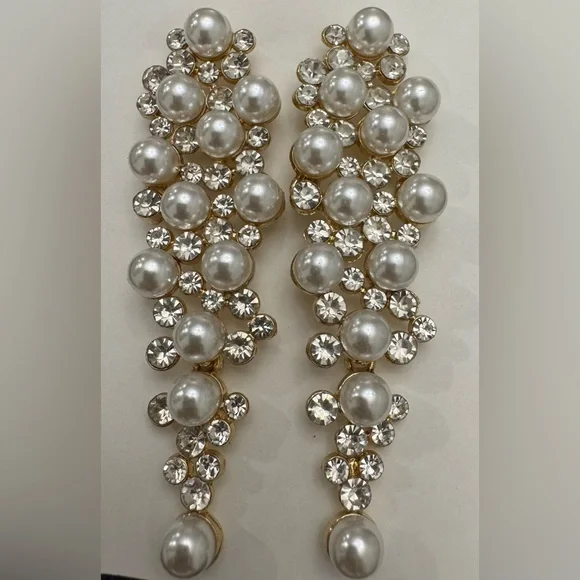 Christian Siriano Faux Pearl Crystal Glass Dangle Drop Earrings. 3 1/2” Drop - Picture 2 of 6